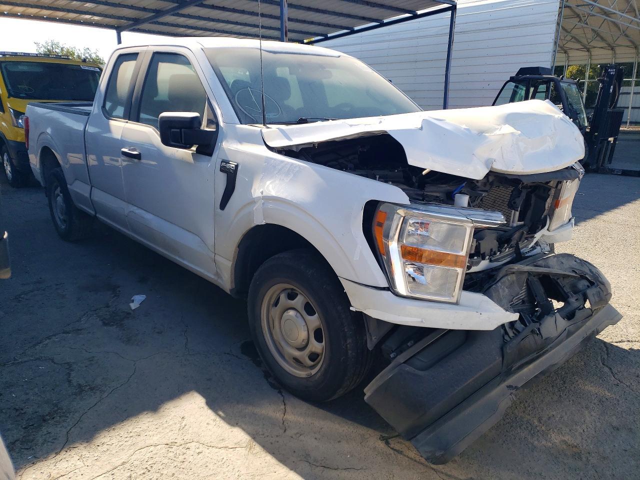 2022 Ford F150 - Фото 4
