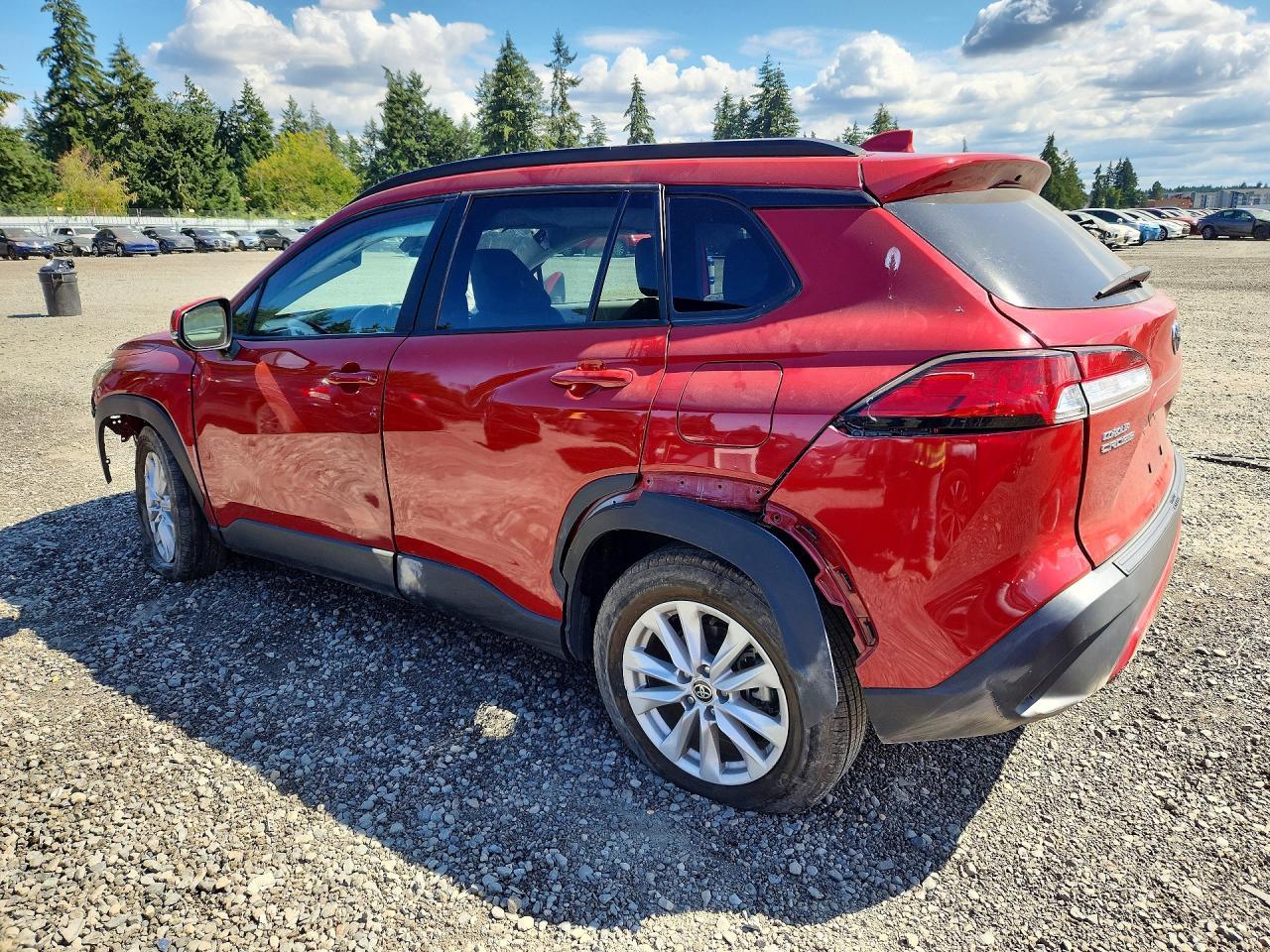 2022 Toyota Corolla Cross Le - Image 2