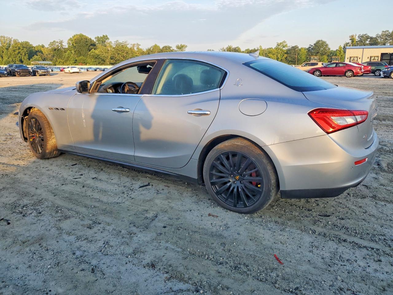 2014 Maserati Ghibli S - Image 2