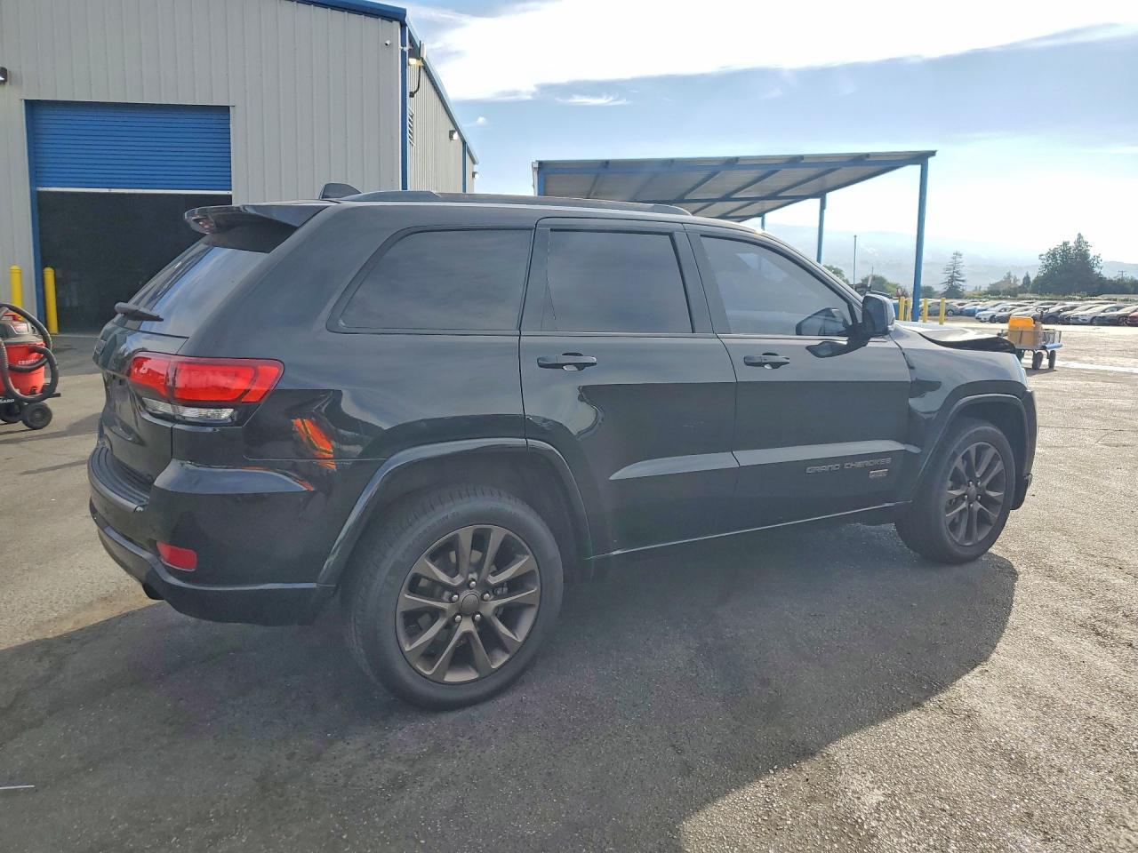 2016 Jeep Grand Cherokee Limited - Фото 3