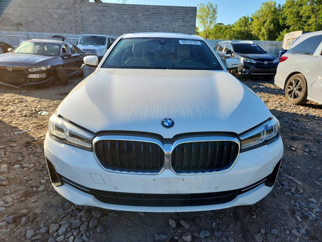 2021 BMW 530 Xi - Фото 5