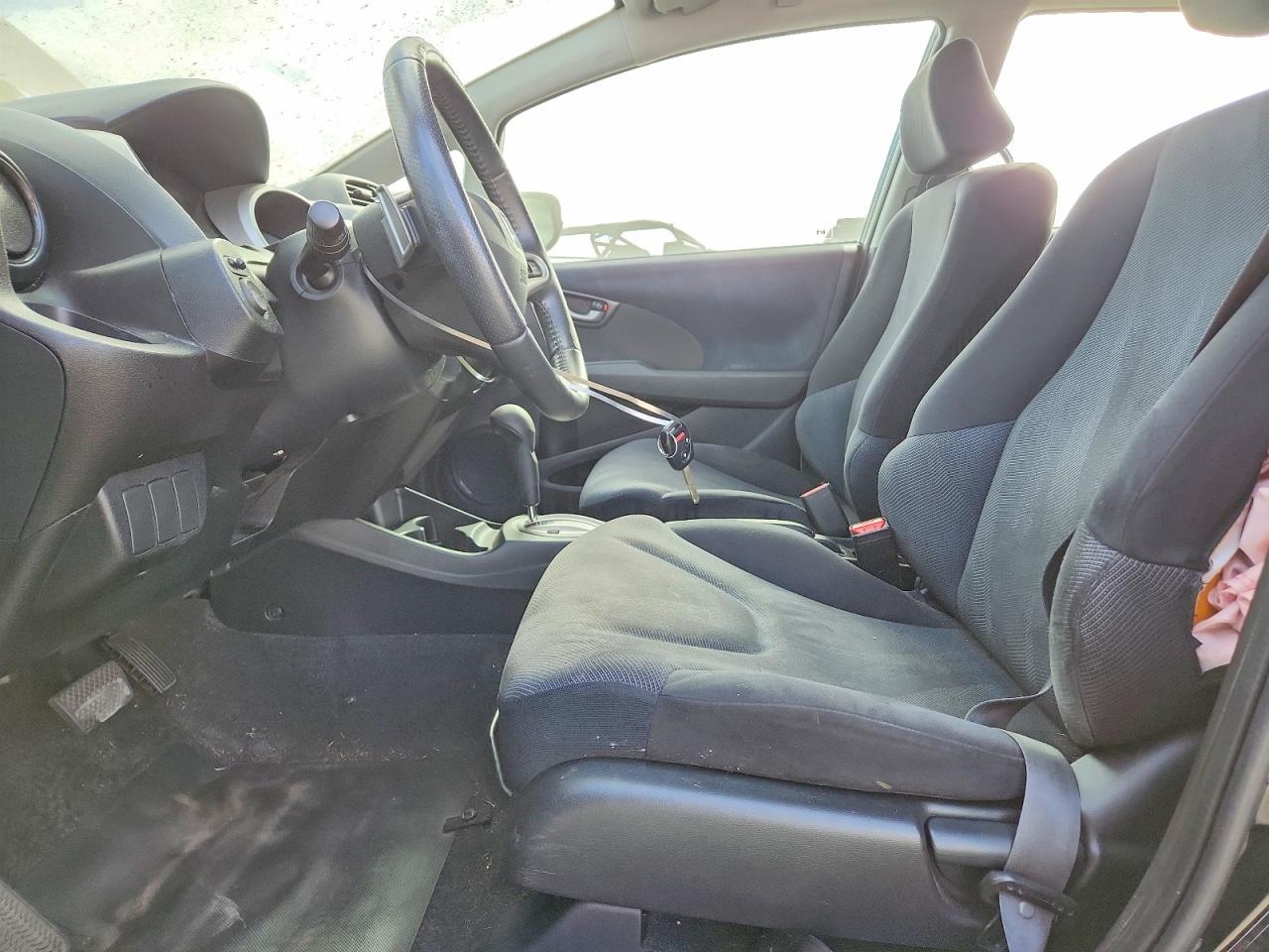 2010 Honda Fit Sport - Image 7