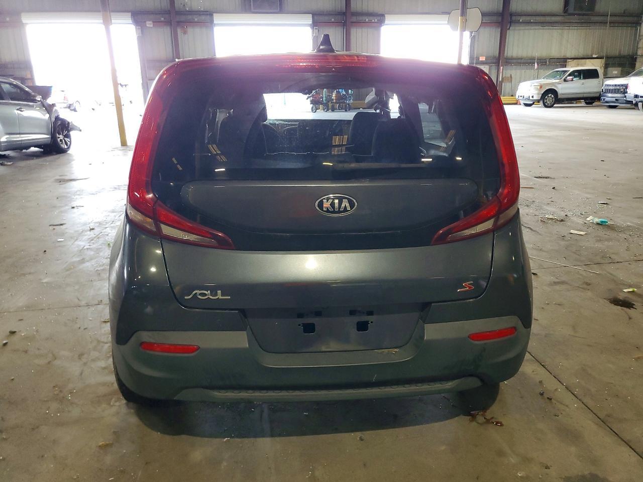 2020 Kia Soul S - Image 6
