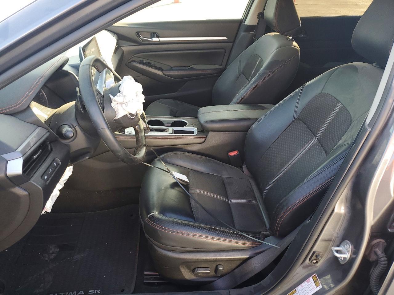 2025 Nissan Altima Sr - Фото 7
