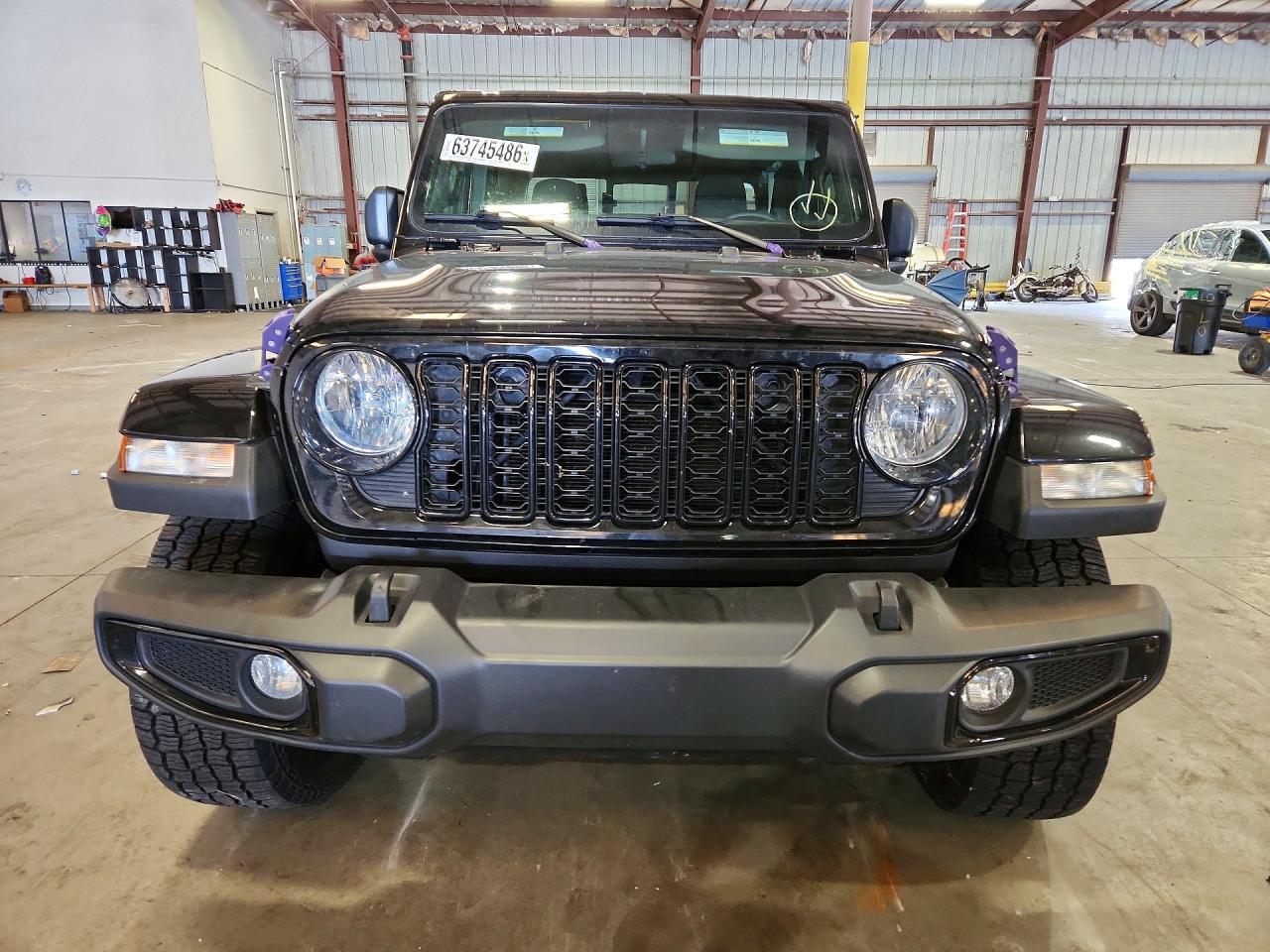 2024 Jeep Gladiator Sport - Image 5