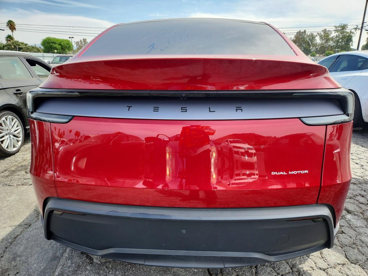 2026 Tesla Model Y - Image 6
