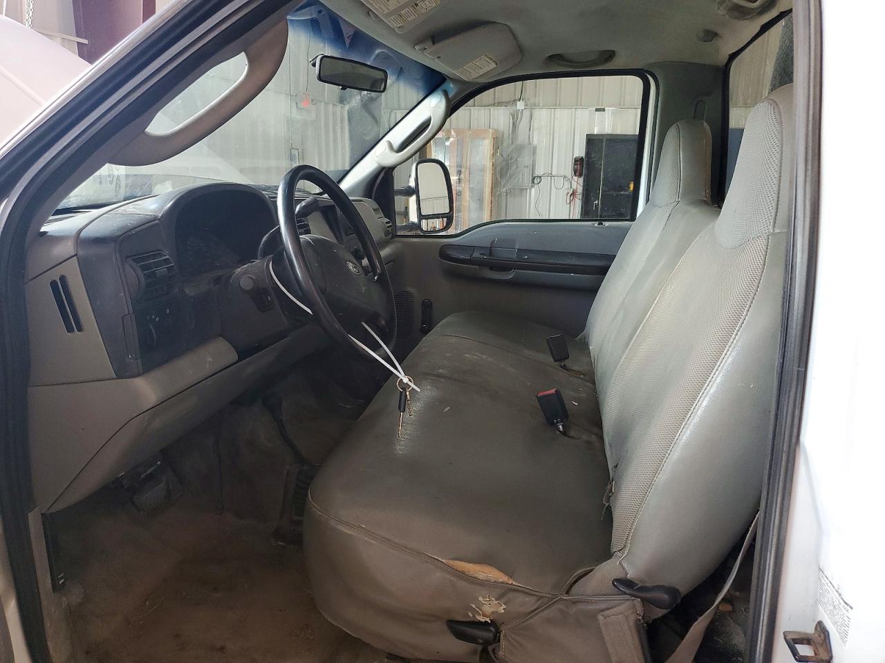 2007 Ford F350 Super Duty - Image 7
