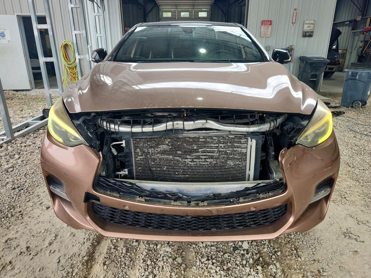 2017 Infiniti Qx30 Base - Image 5