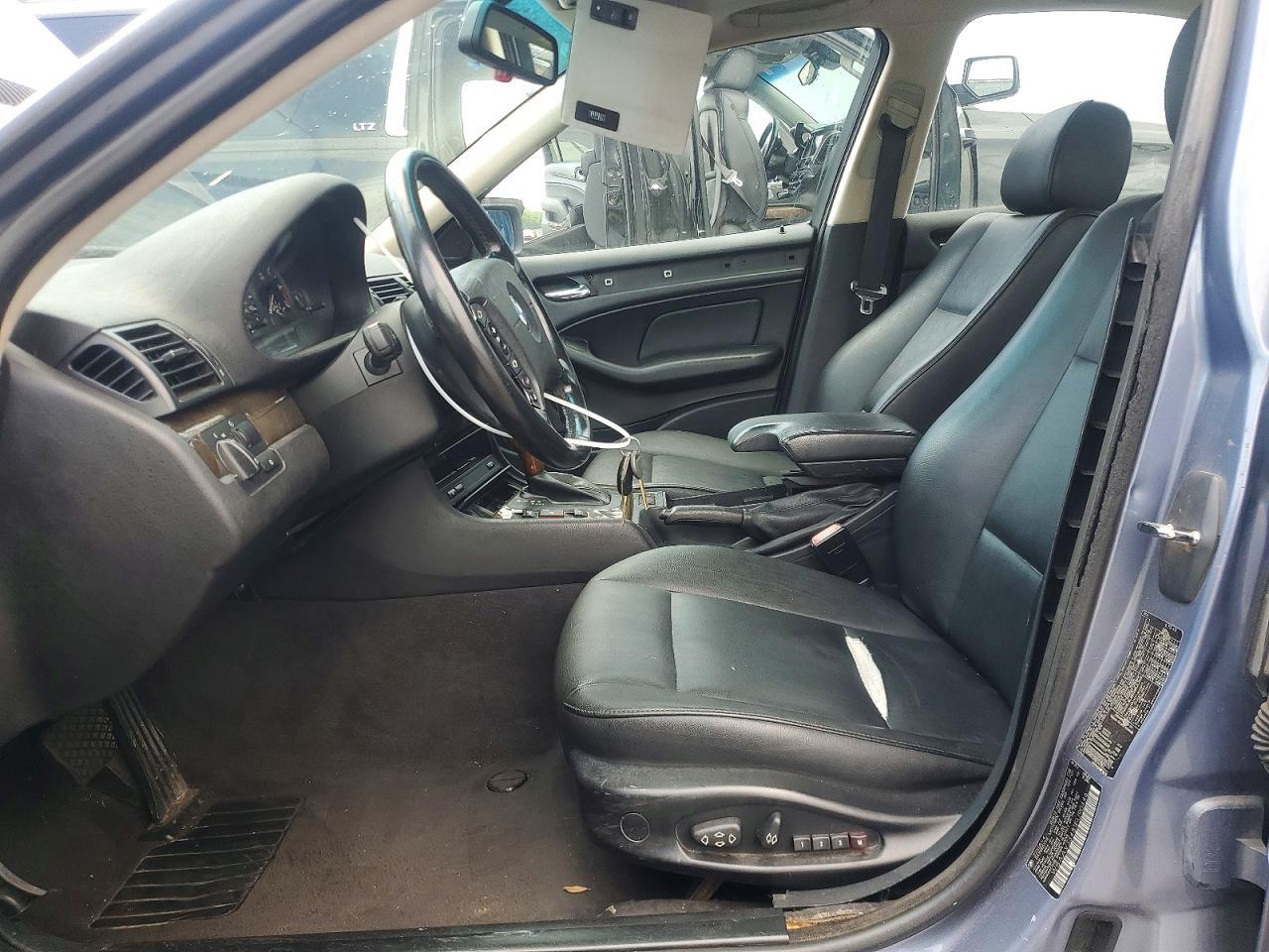 2001 BMW 325 I - Image 7