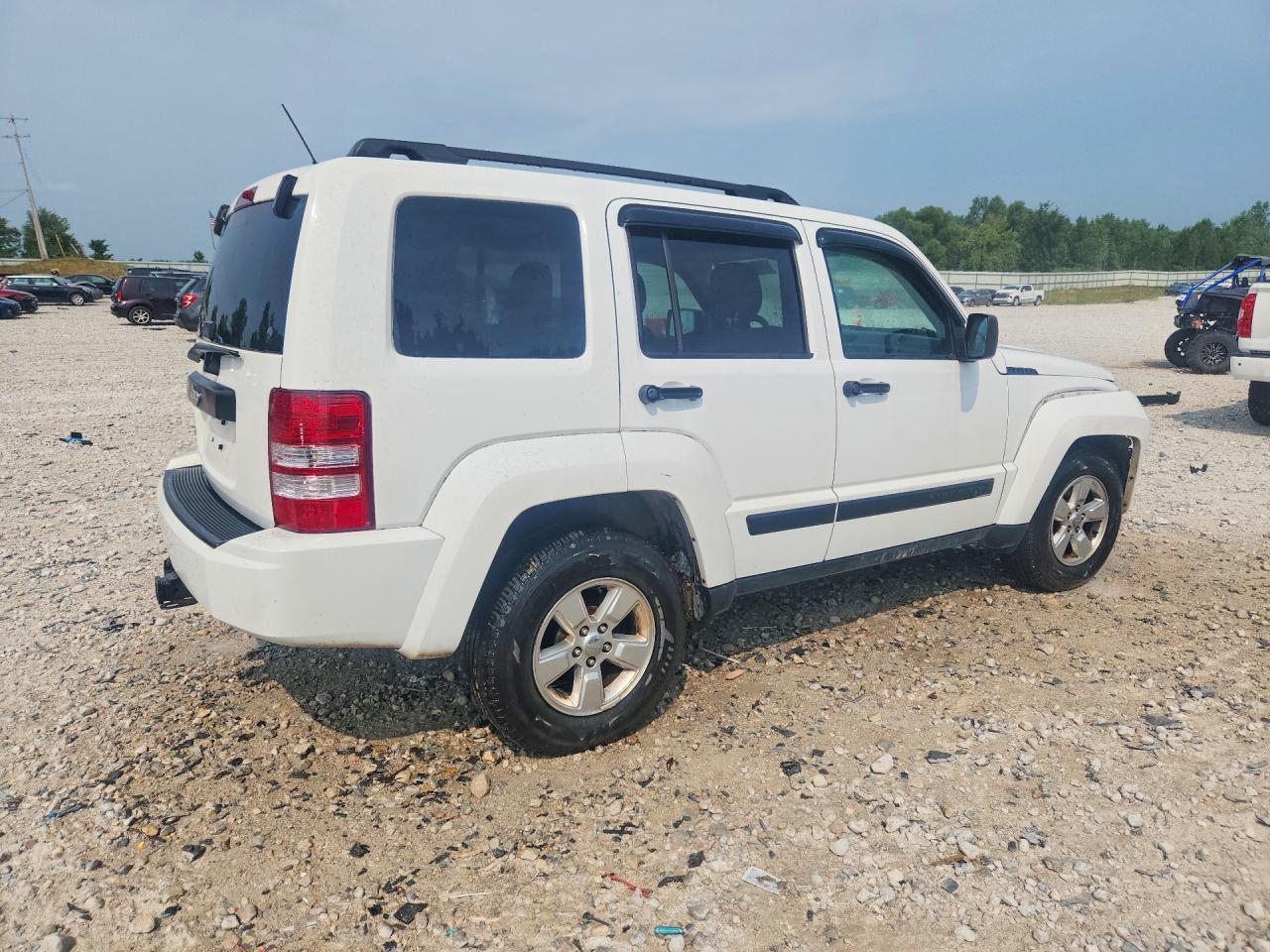 2012 Jeep Liberty Sport - Фото 3