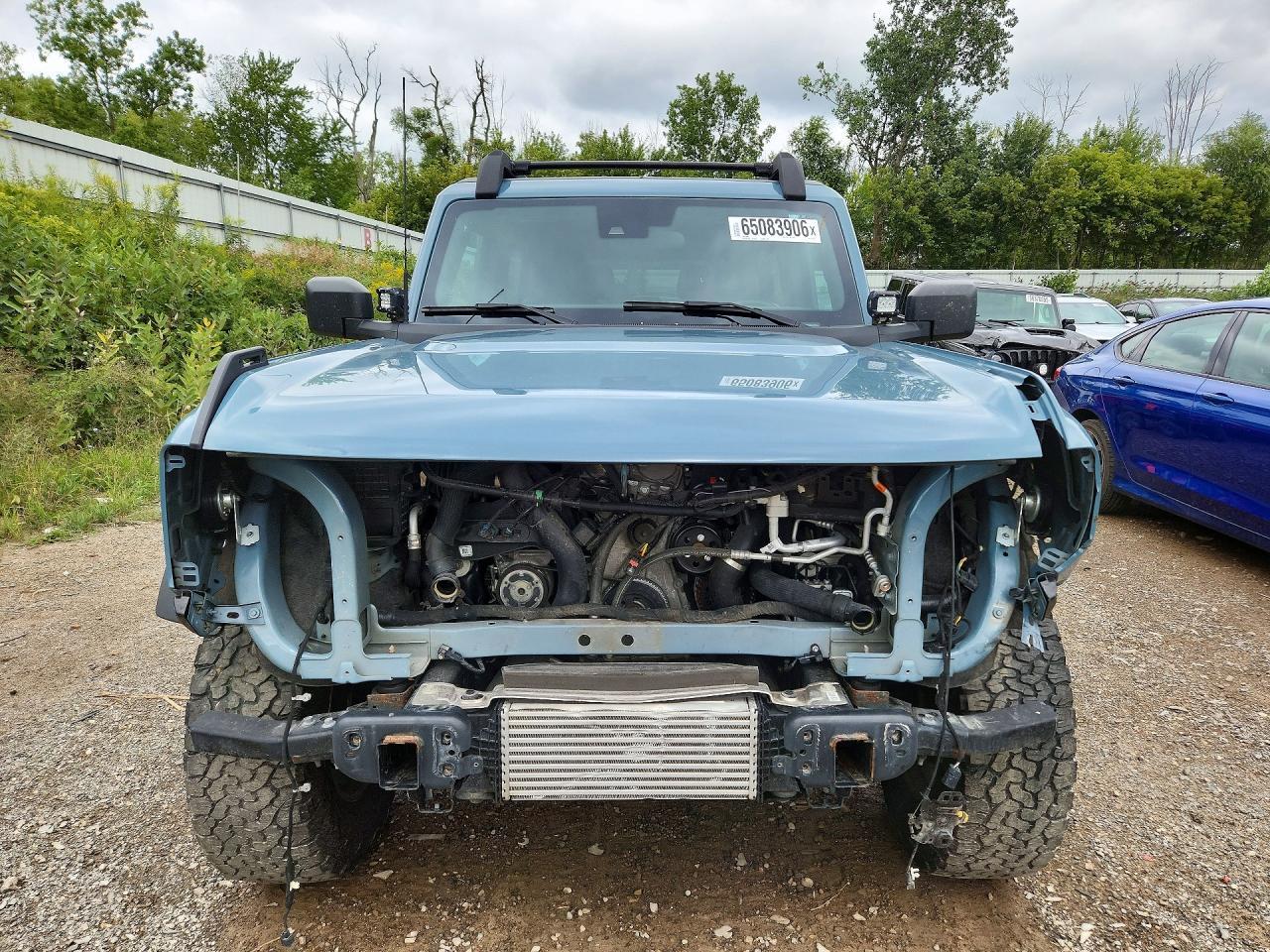 2022 Ford Bronco Base - Image 5