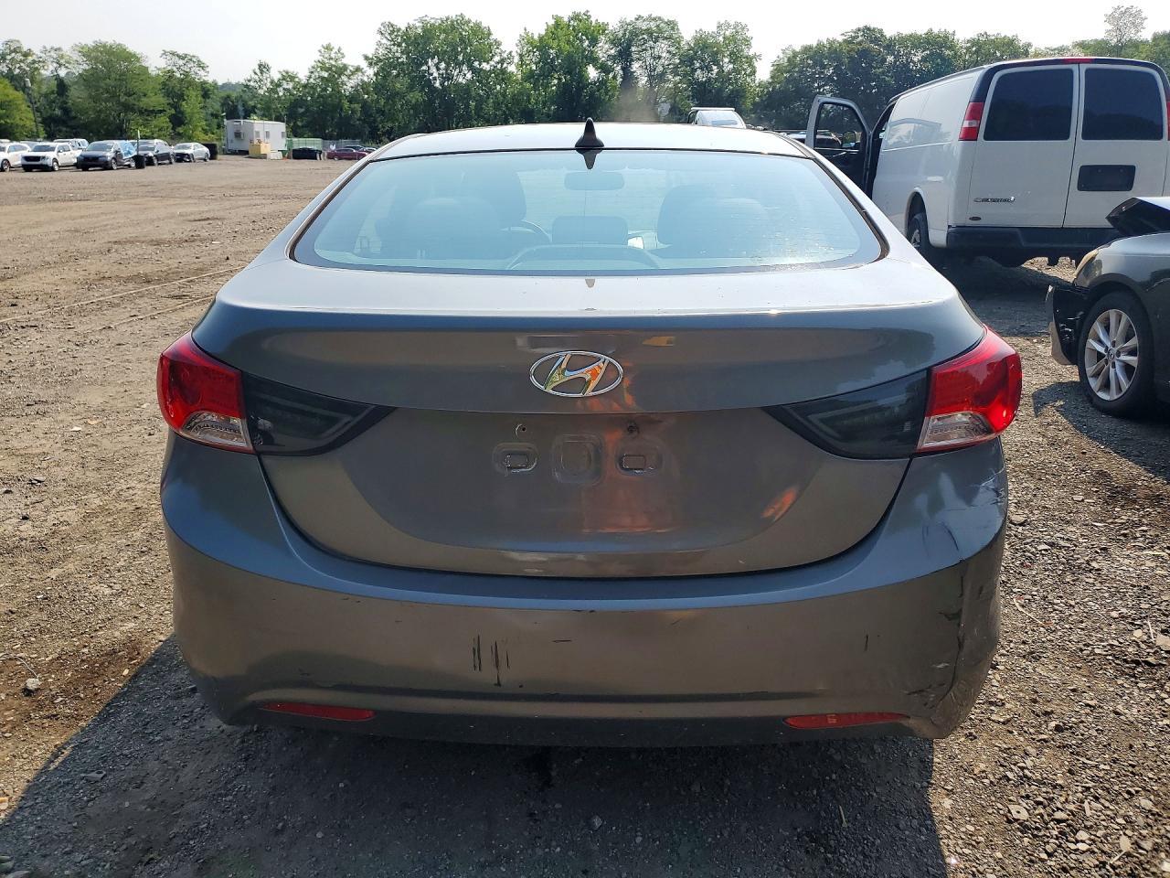 2013 Hyundai Elantra Gls - Фото 6