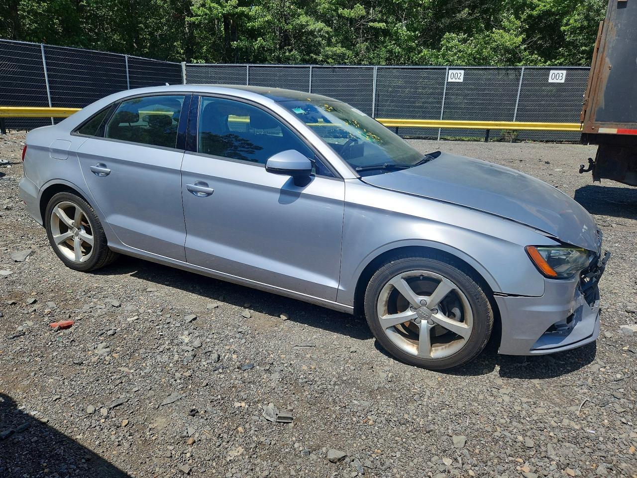 2015 Audi A3 Premium - Фото 4