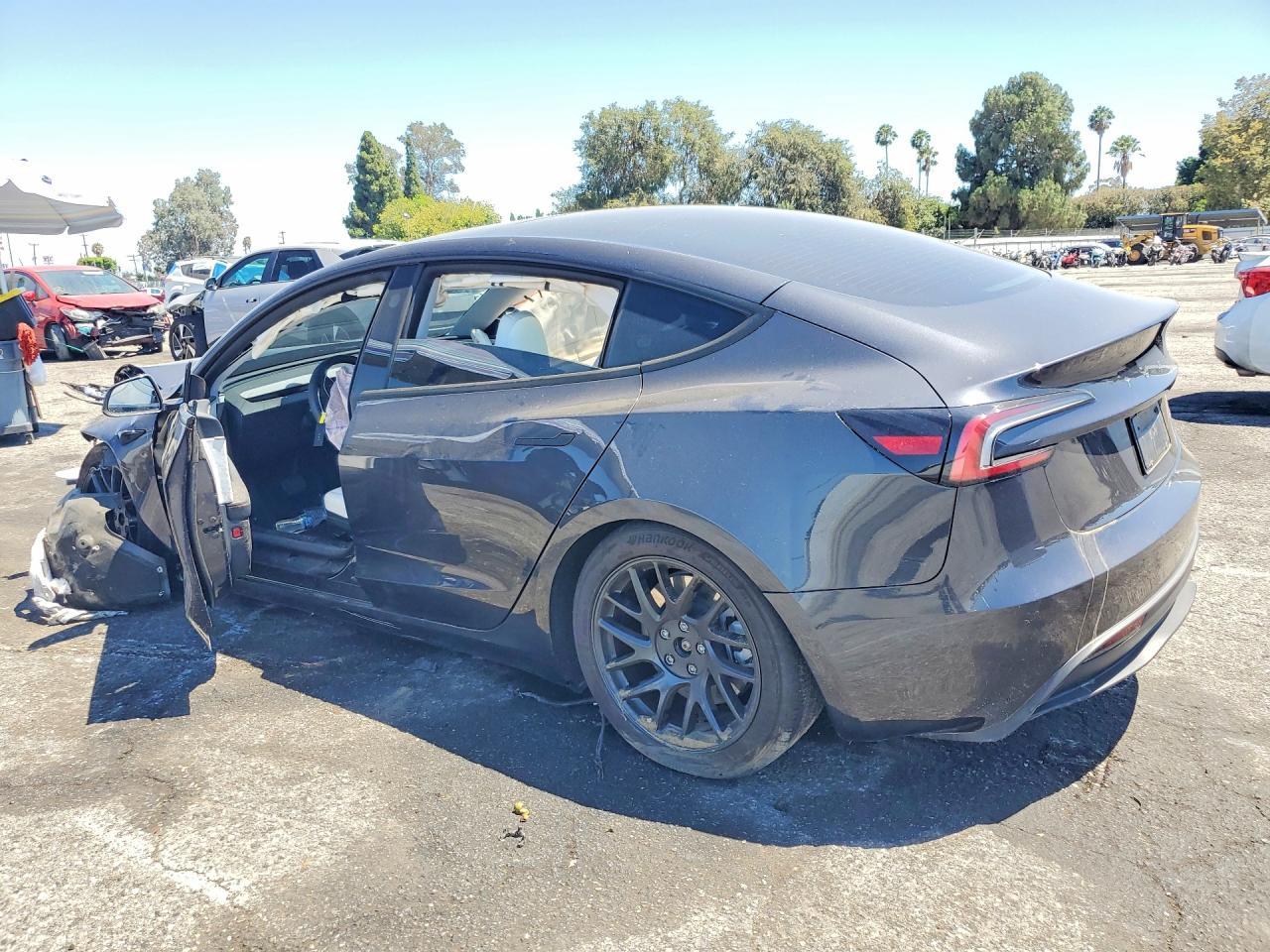 2025 Tesla Model 3 - Image 2