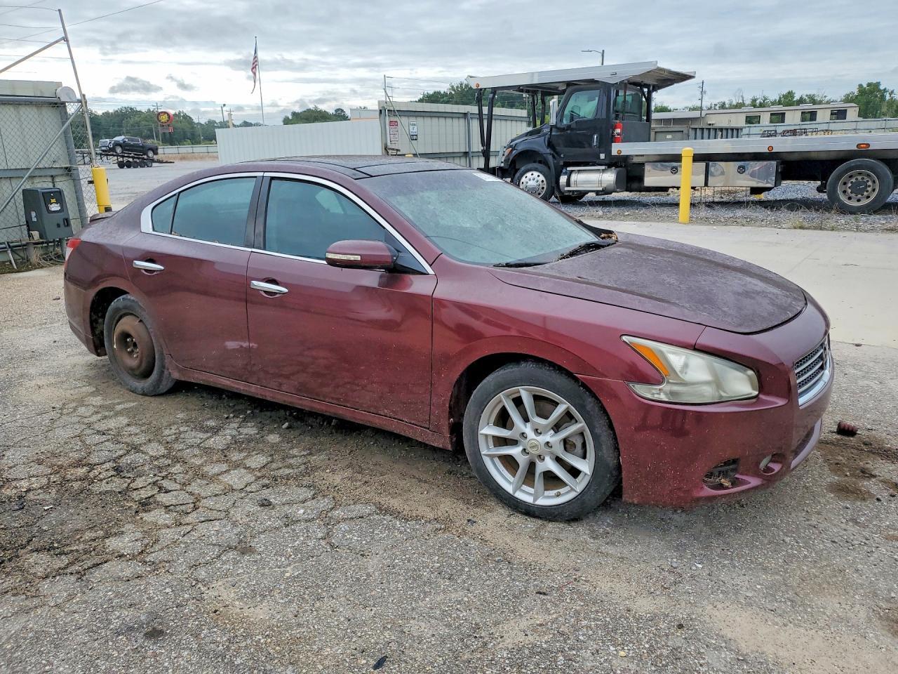 2010 Nissan Maxima 3.5 S - Фото 4