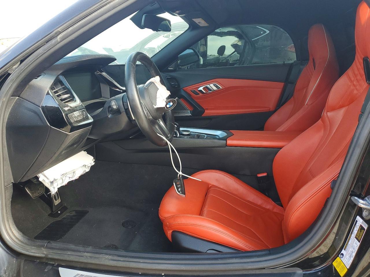 2020 BMW Z4 M40I - Фото 7