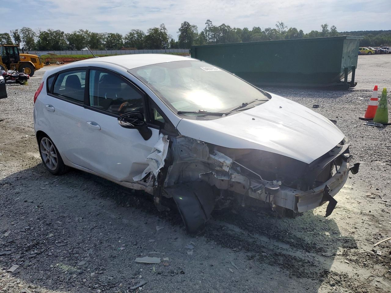 2016 Ford Fiesta Se - Фото 4