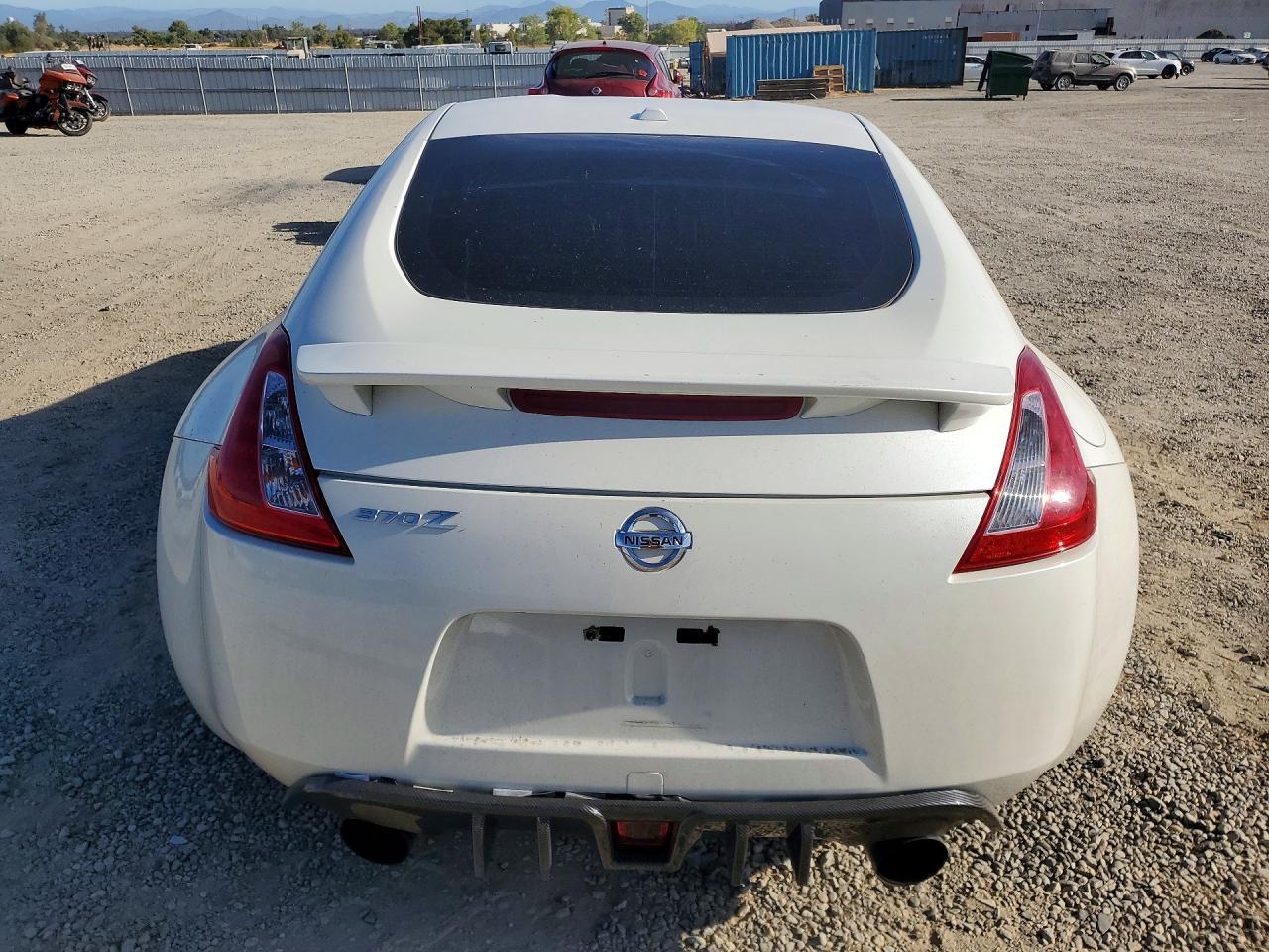 2013 Nissan 370Z Base - Фото 6
