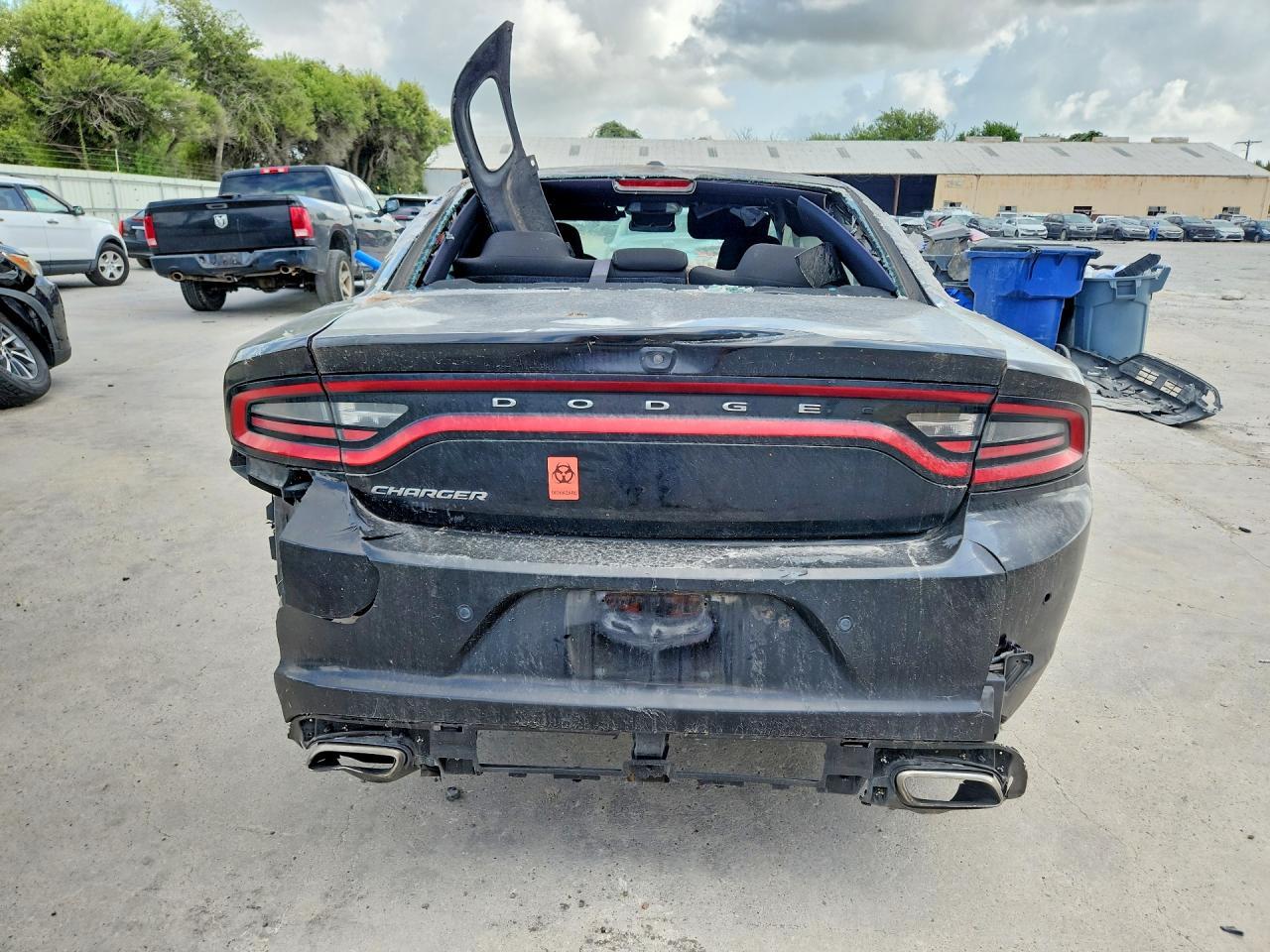 2022 Dodge Charger Sxt - Фото 6