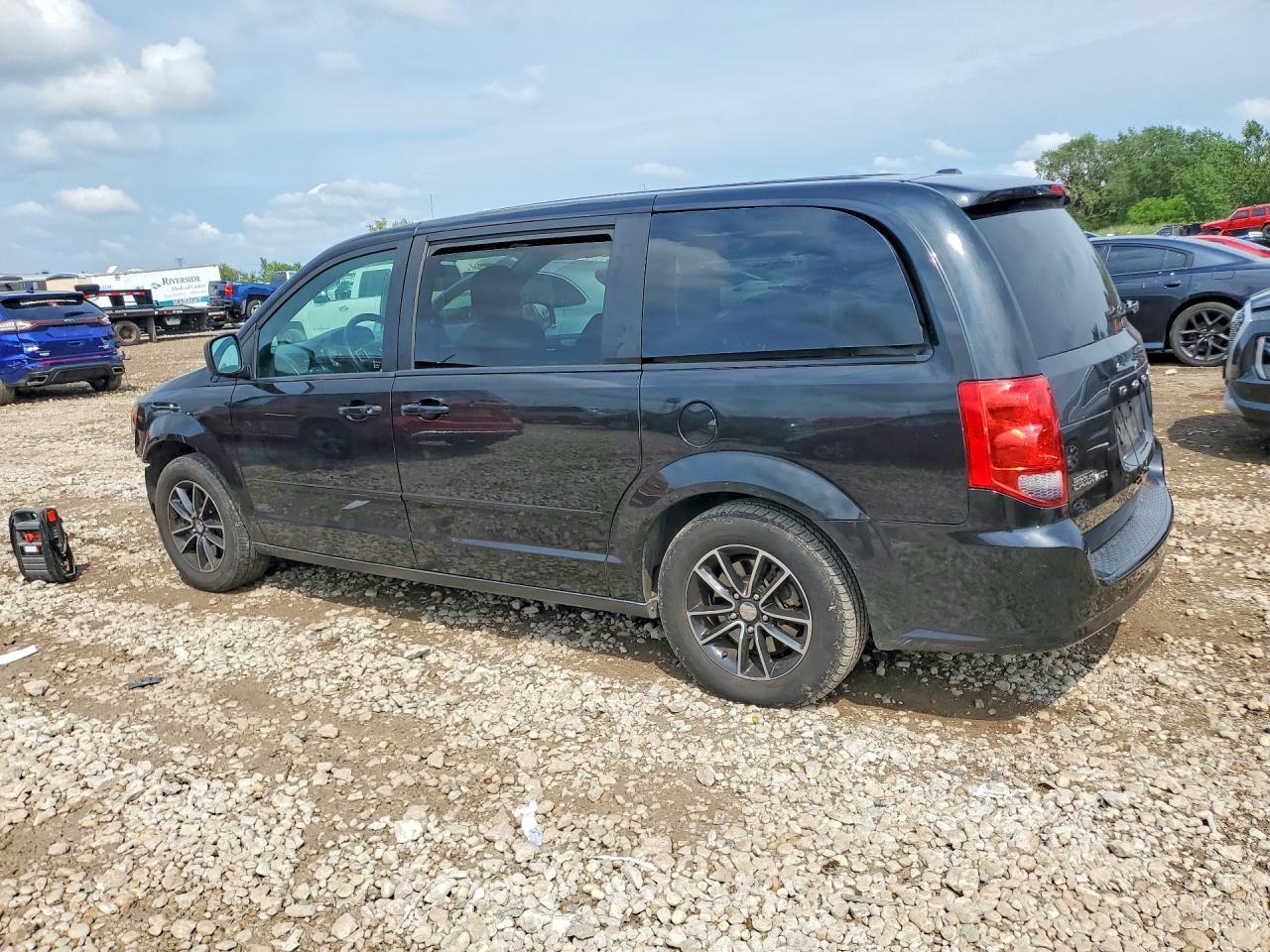 2015 Dodge Grand Caravan Se - Image 2