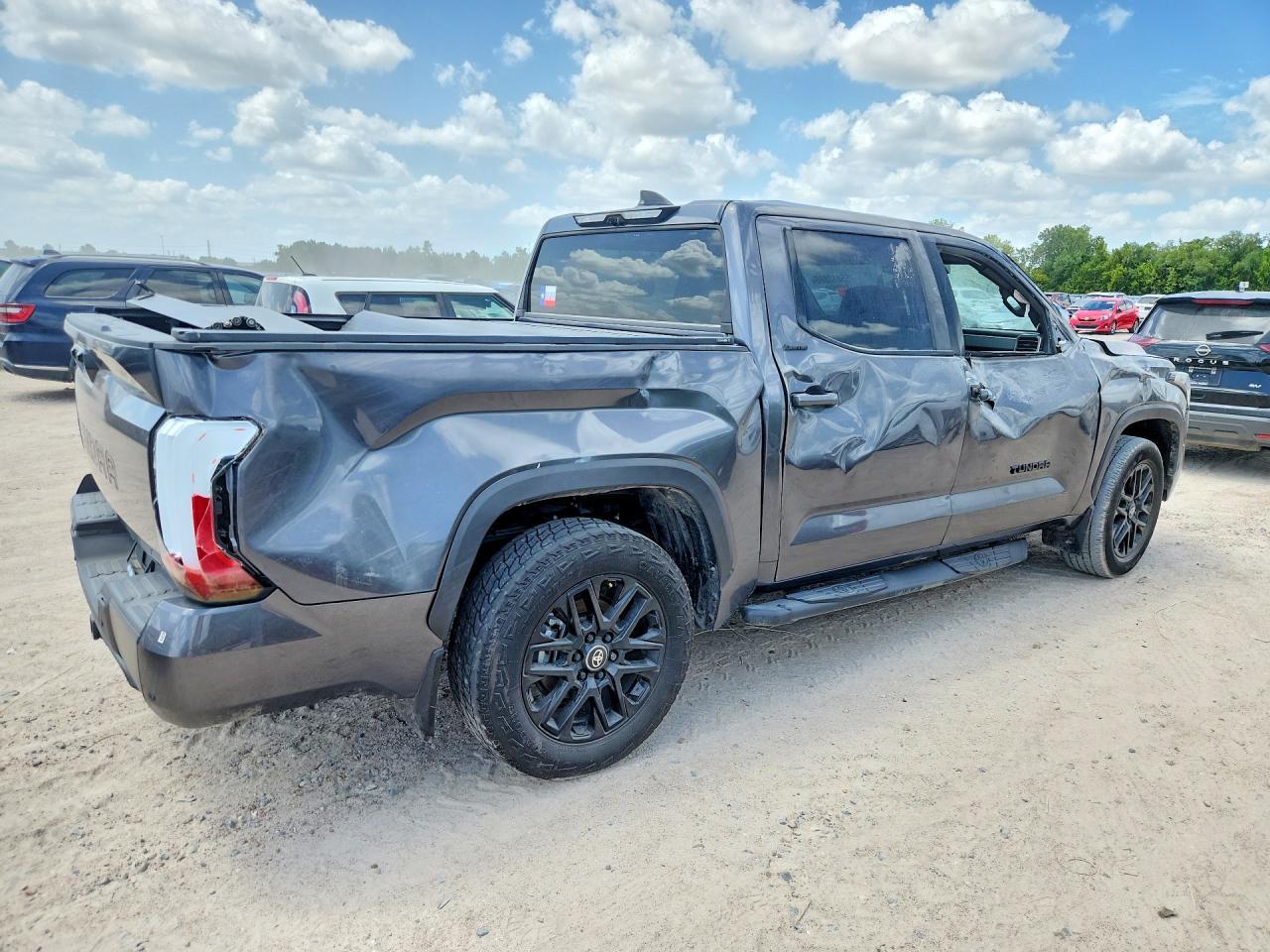 2025 Toyota Tundra Crewmax Limited - Image 3
