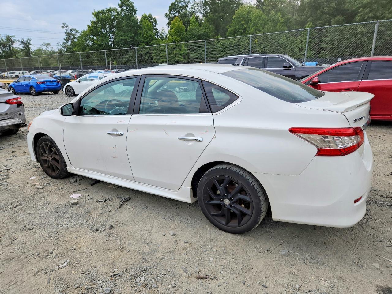 2013 Nissan Sentra Sr - Фото 2