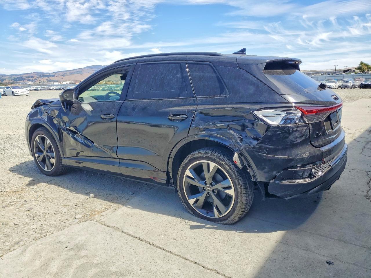 2024 Audi Q4 E-Tron Prestige - Фото 2