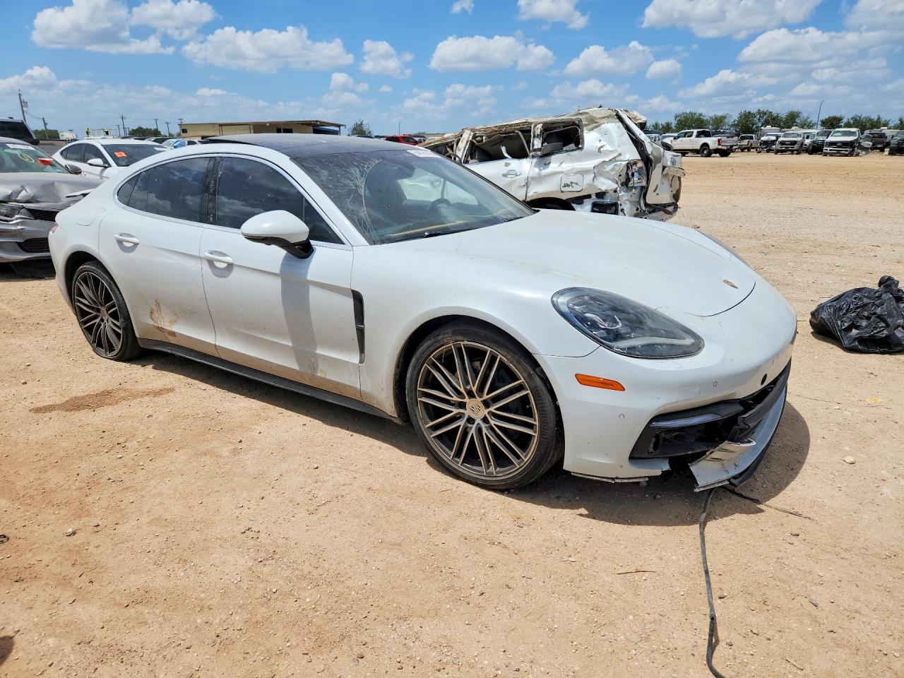 2018 Porsche Panamera 4S - Фото 4