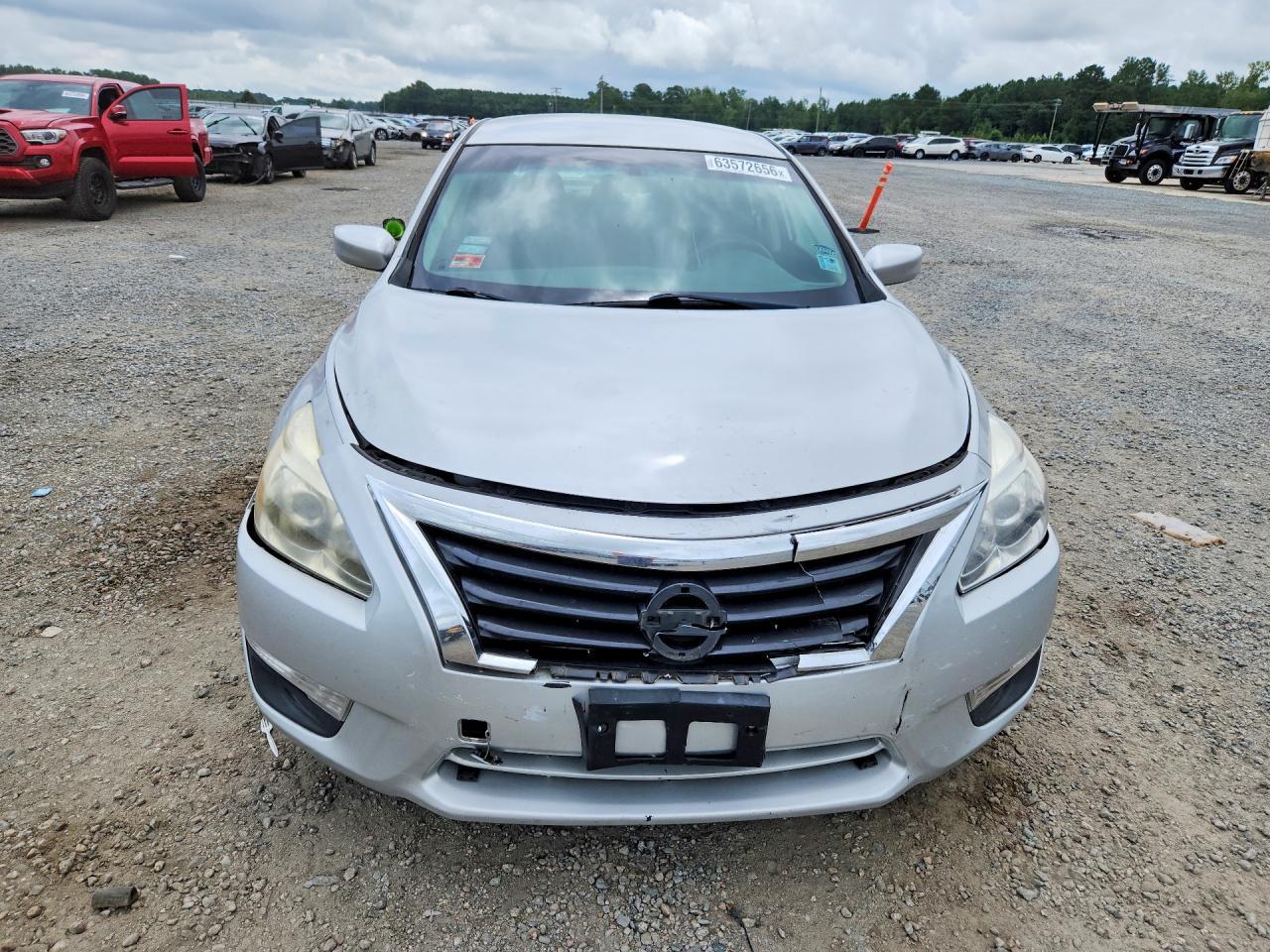 2014 Nissan Altima 2.5 S - Image 5