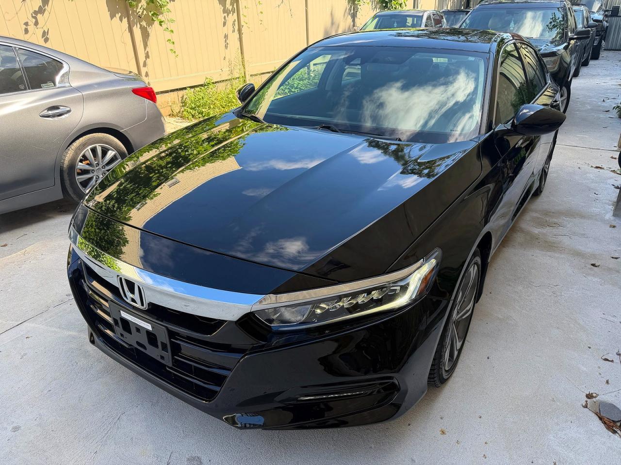 2018 Honda Accord Ex - Image 2