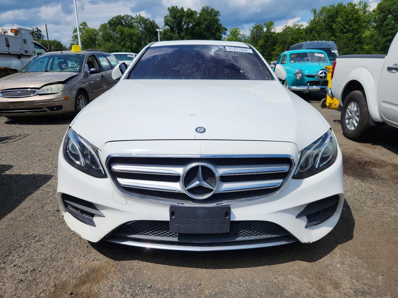 2017 Mercedes-Benz E 300 4Matic - Фото 5