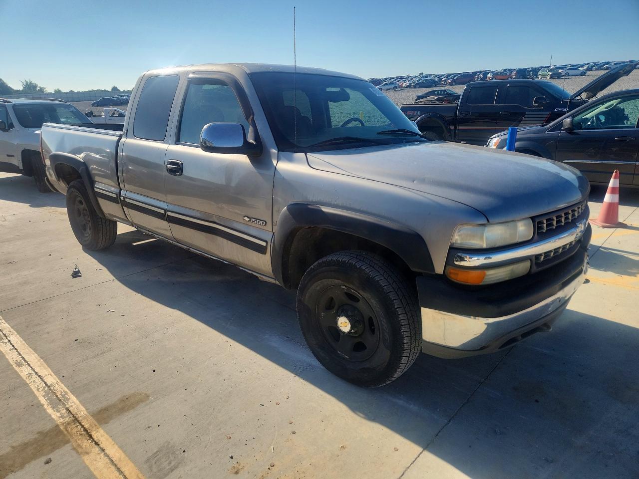 2002 Chevrolet Silverado K1500 - Фото 4