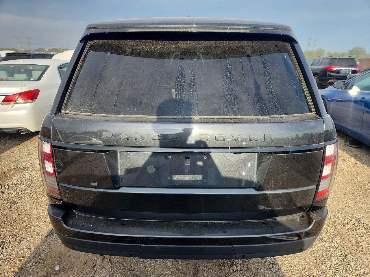 2014 Land Rover Range Rover Supercharged - Image 6