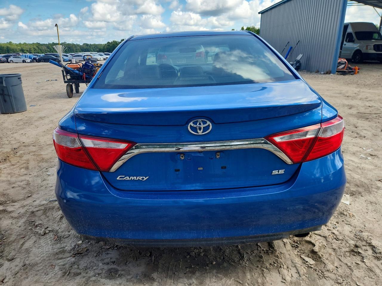 2017 Toyota Camry Se - Фото 6
