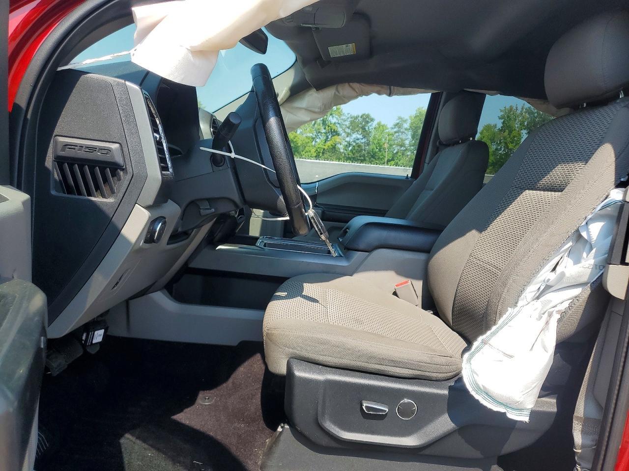 2016 Ford F150 Super Cab - Фото 7