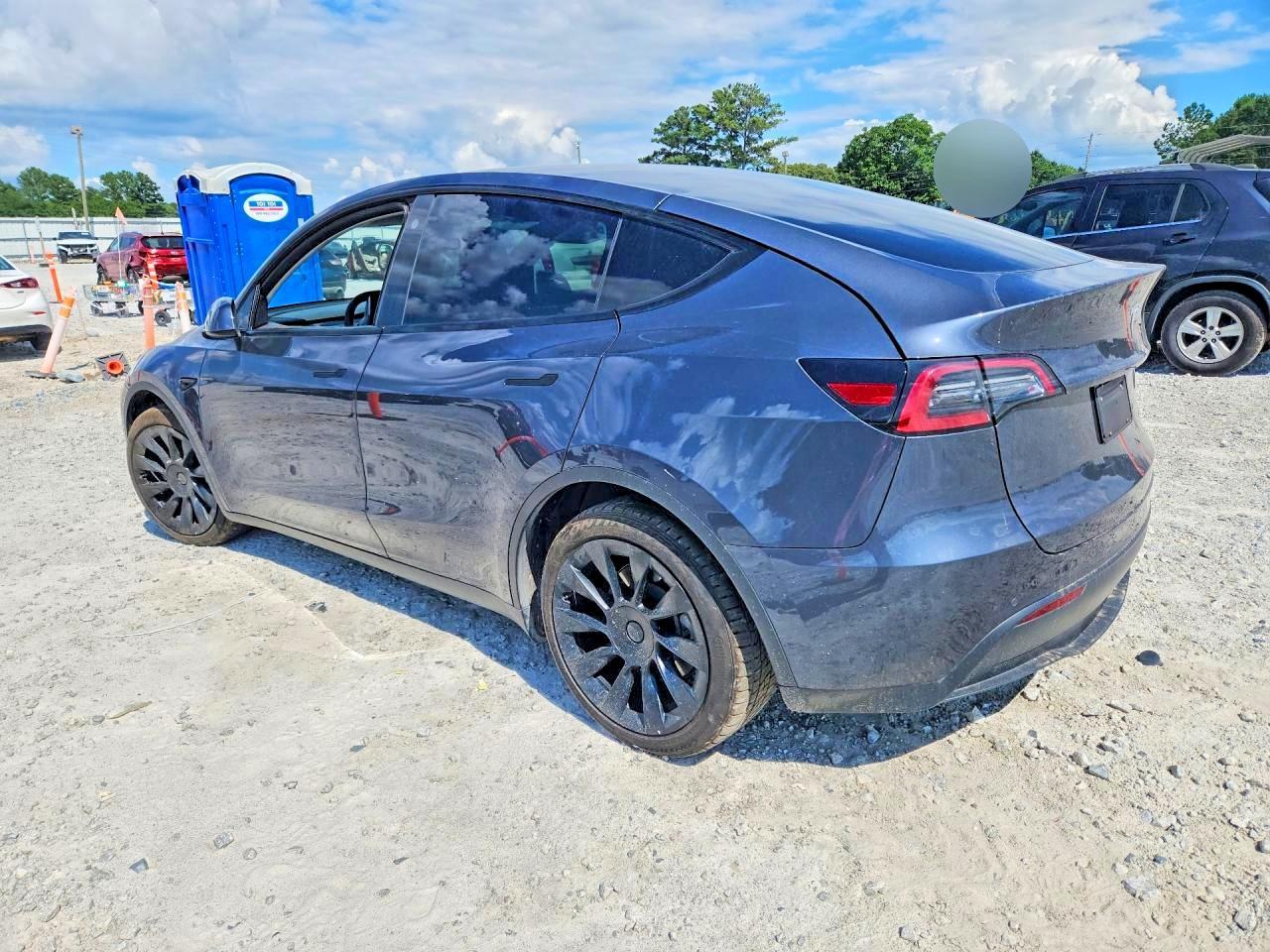 2021 Tesla Model Y - Фото 2