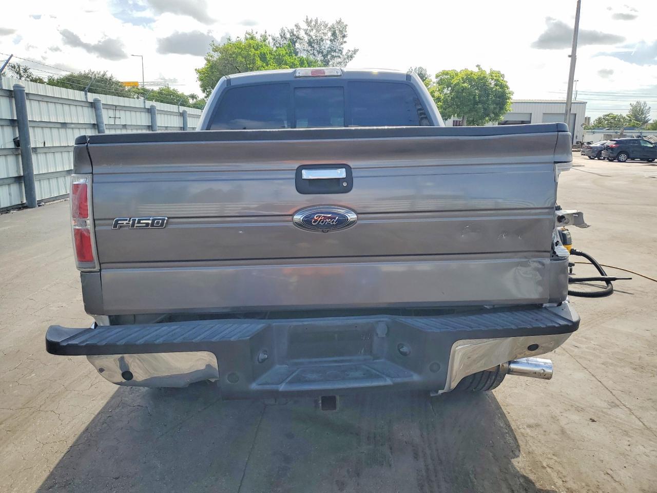 2014 Ford F150 Supercrew - Image 6