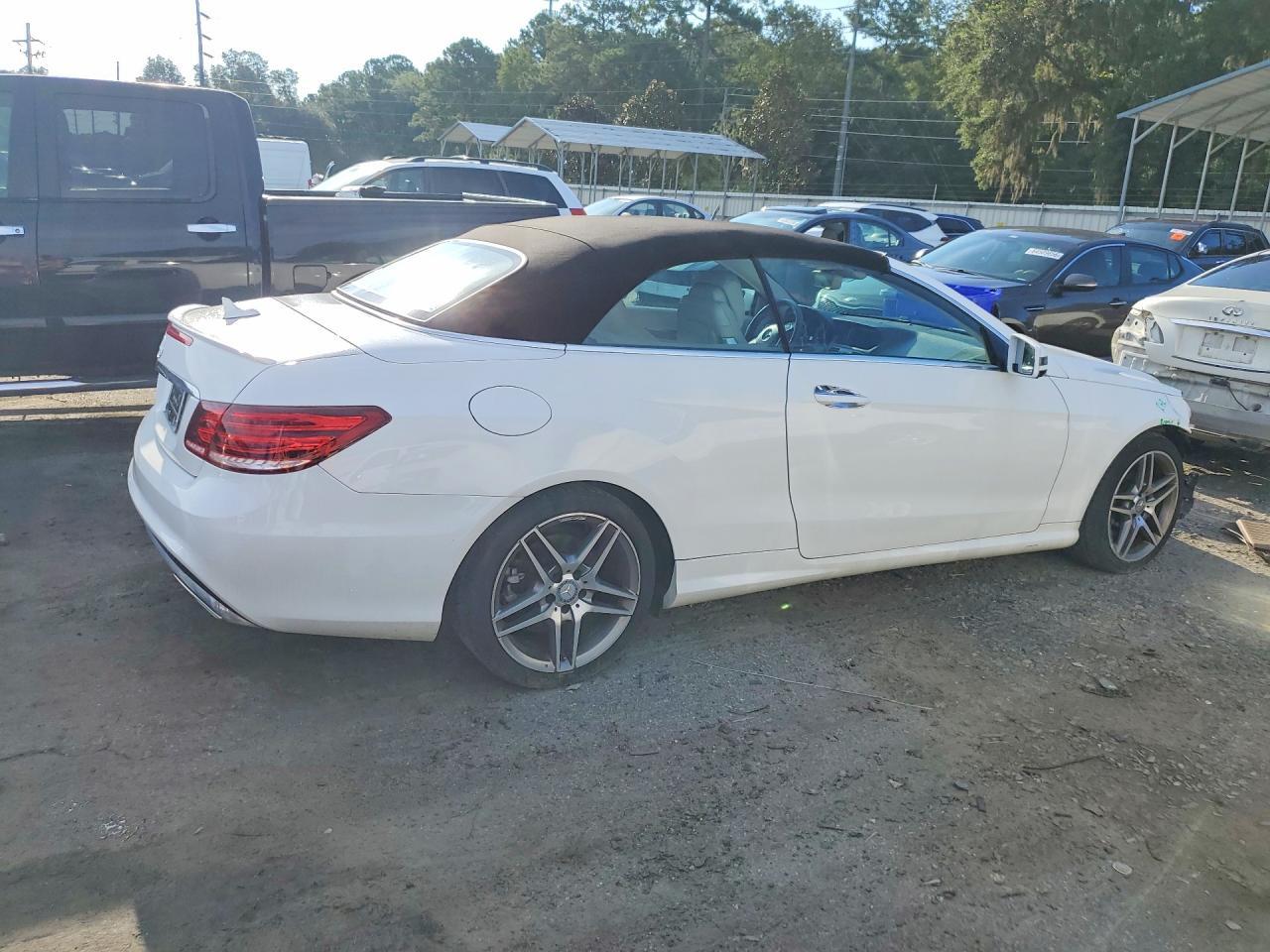 2016 Mercedes-Benz E 400 - Фото 3