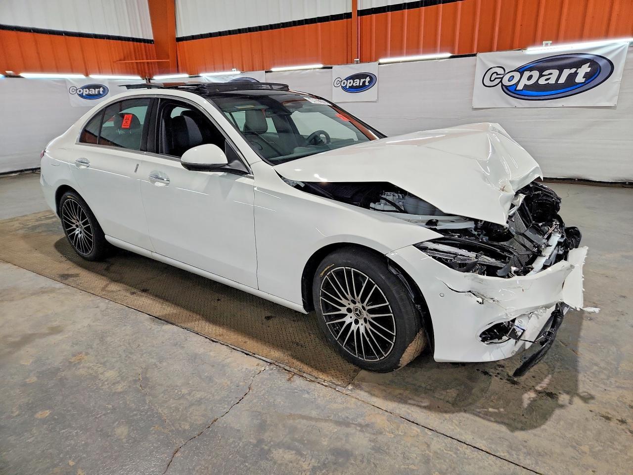 2026 Mercedes-Benz C 300 4Matic - Фото 4