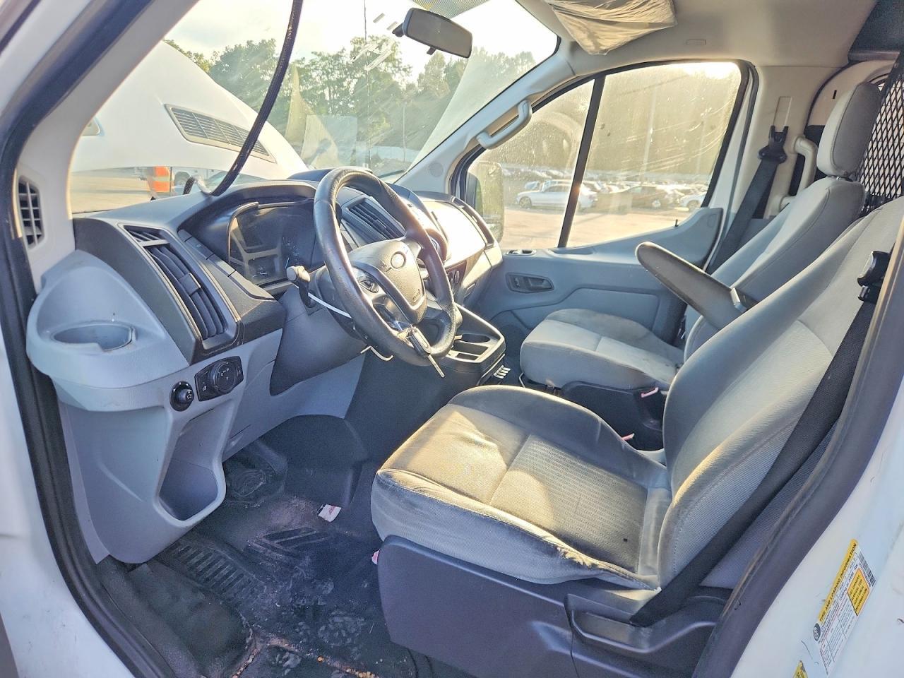 2016 Ford Transit T-150 - Image 7