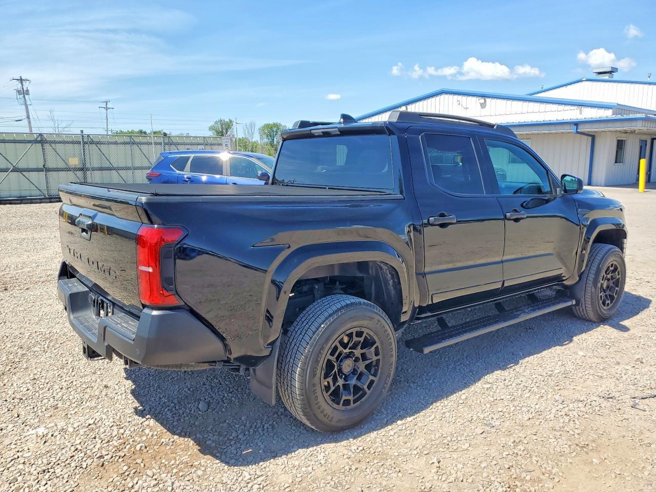 2025 Toyota Tacoma - Фото 3