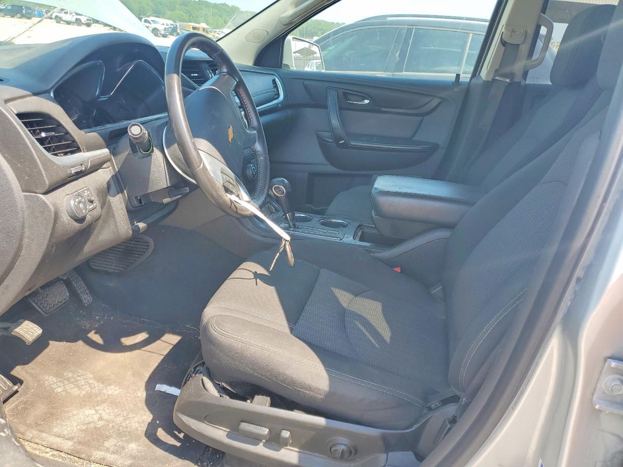 2017 Chevrolet Traverse Lt - Фото 7