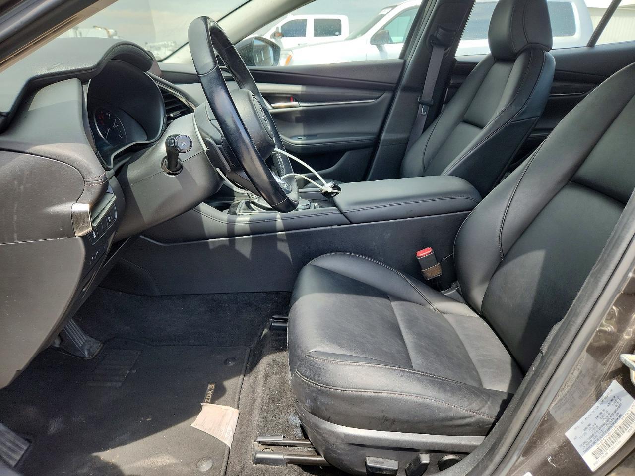 2021 Mazda 3 - Image 7
