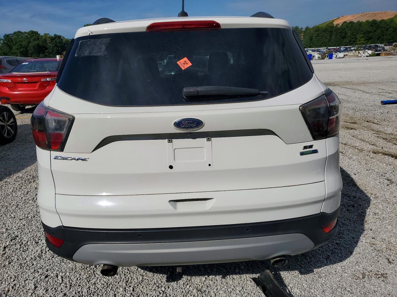 2017 Ford Escape Se - Фото 6