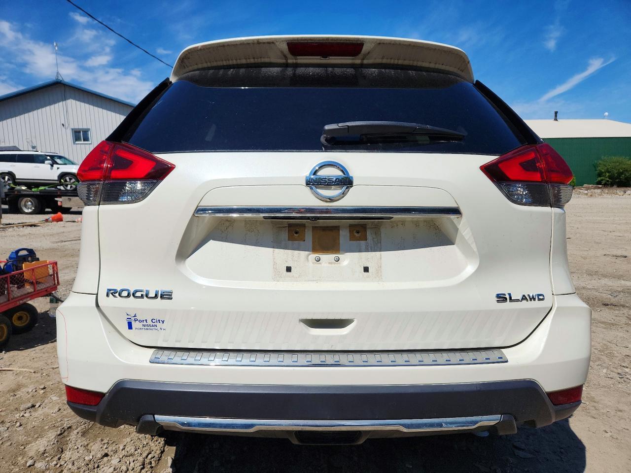 2017 Nissan Rogue Sl - Image 6