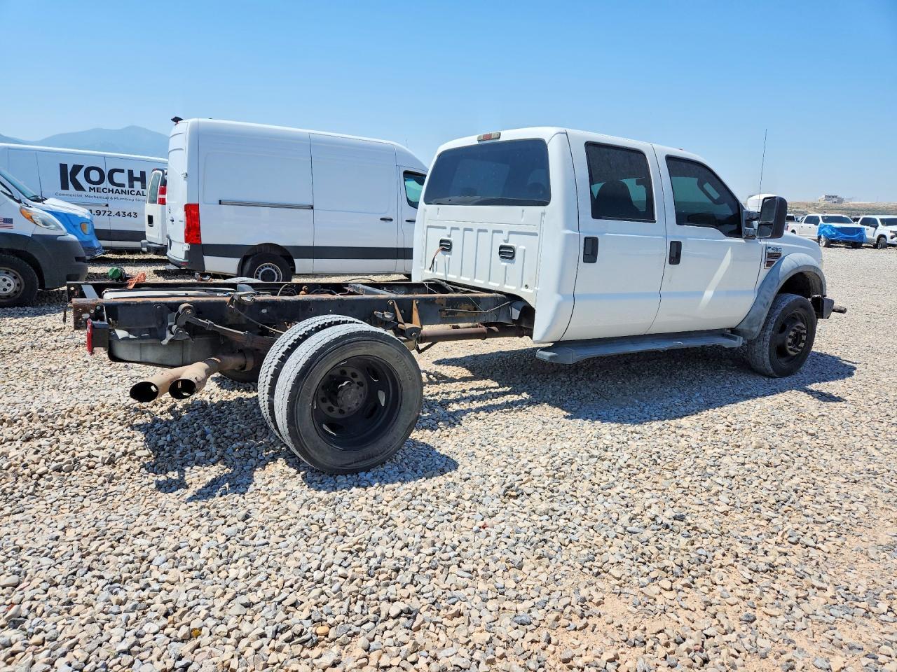 2010 Ford F450 Super - Image 3