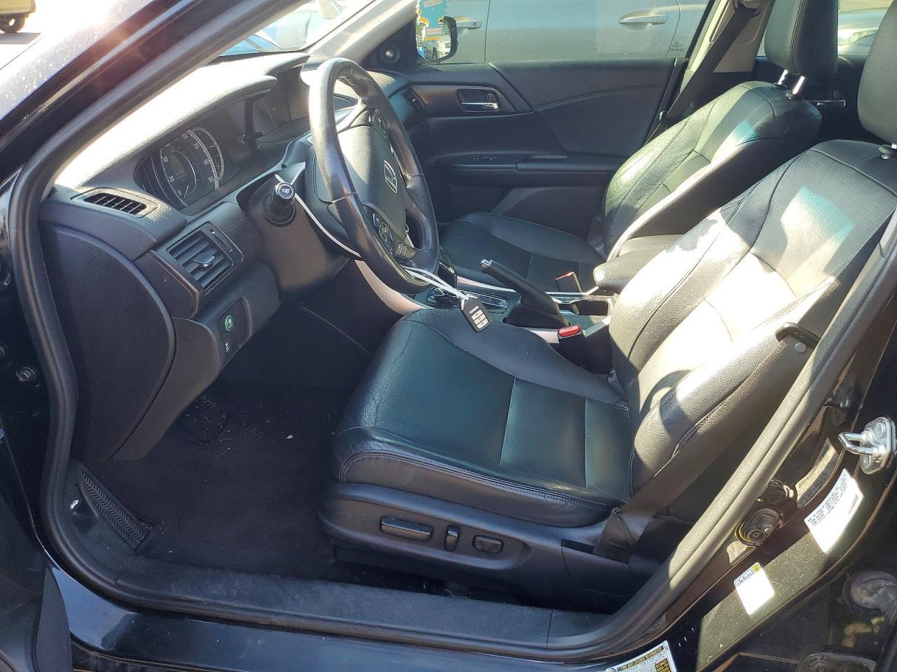2015 Honda Accord Touring - Фото 7