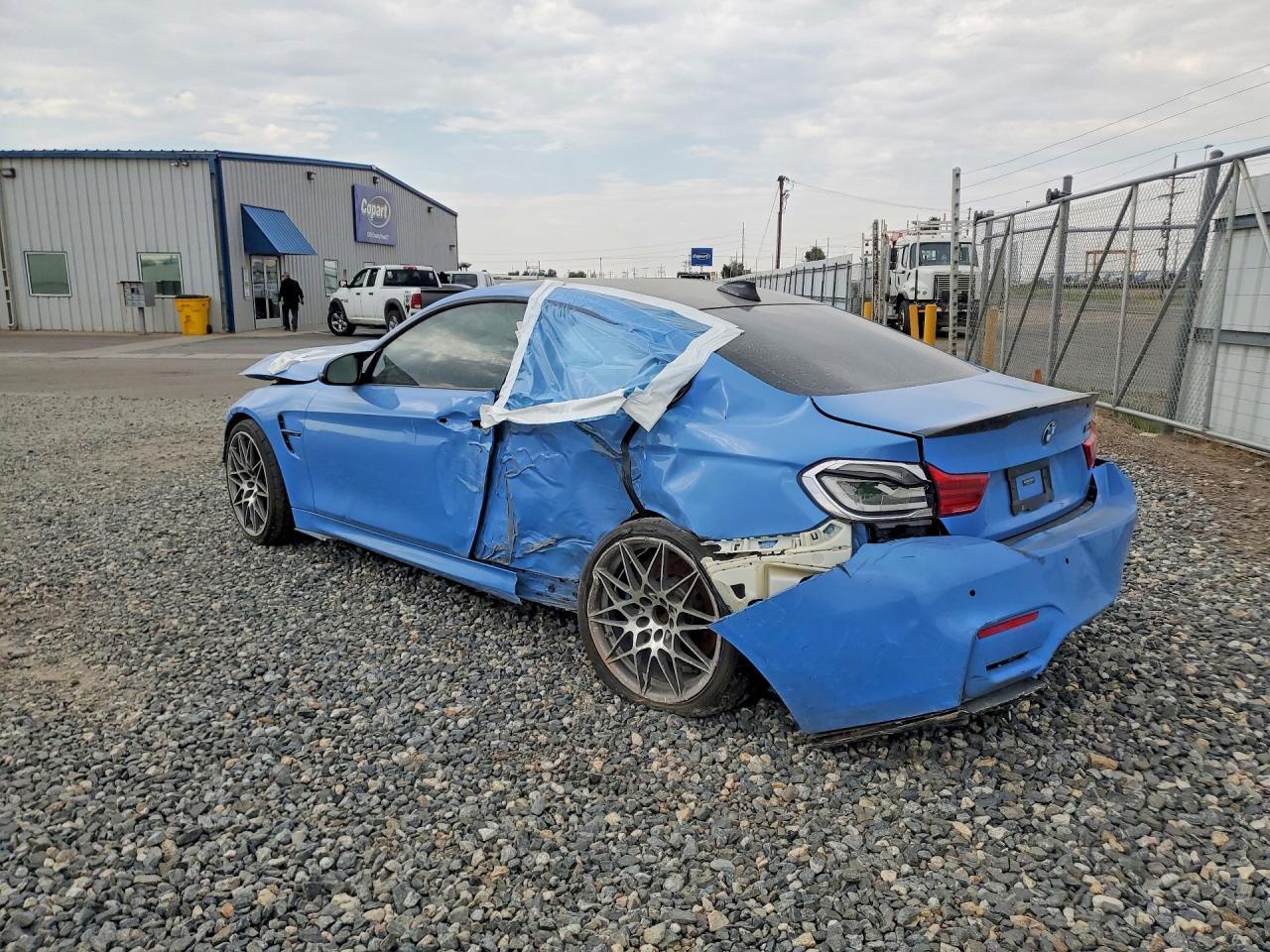 2018 BMW M4 - Image 2