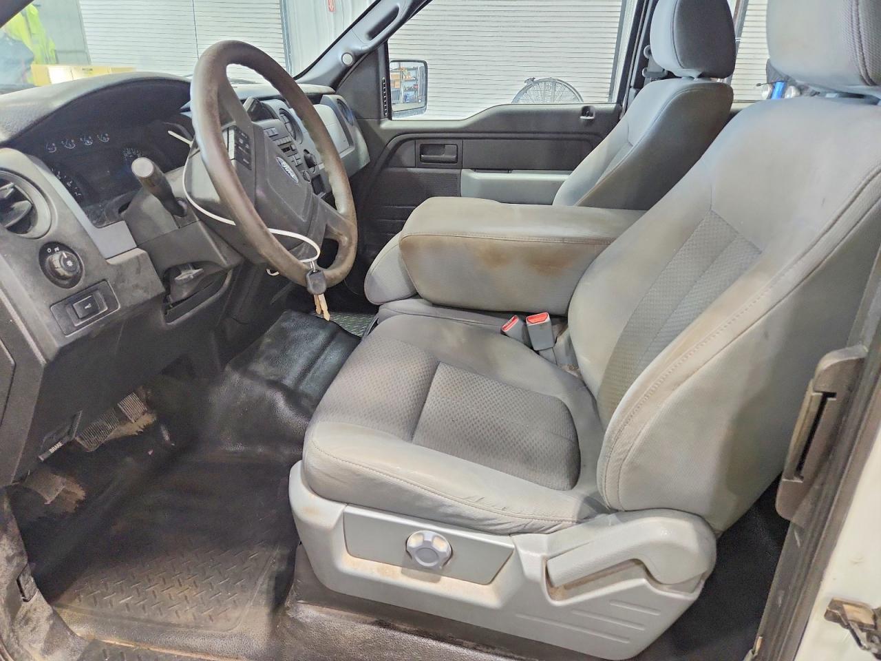 2013 Ford F150 Super Cab - Фото 7