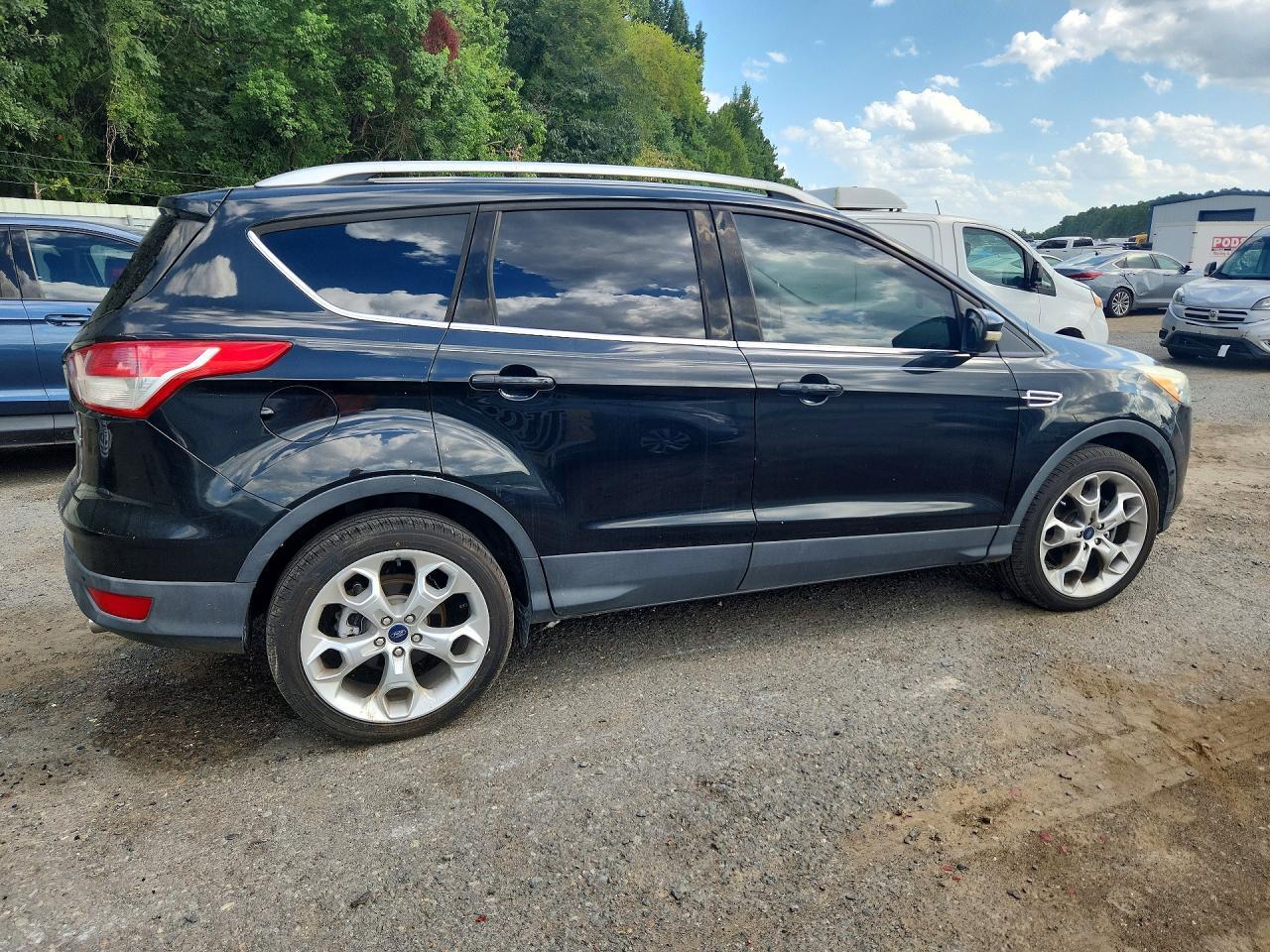 2014 Ford Escape Titanium - Фото 3